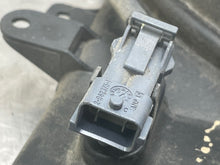 Load image into Gallery viewer, RADIATOR FAN W MOTOR Saab 9-5 1999 99 00 01 02 03 - 07 - NW64475