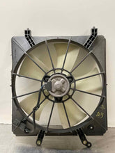 Load image into Gallery viewer, RADIATOR FAN ASSEMBLY Acura CL TL 01 02 03 - NW63608