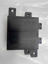 Load image into Gallery viewer, PARK ASSIST CONTROL MODULE COMPUTER Saab 9-5 06 07 08 09 10 - NW37416