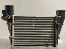 Load image into Gallery viewer, INTERCOOLER Audi A4 Passat 1999 99 2000 00 2001 01 02 - NW106181