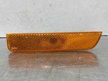 Load image into Gallery viewer, PARKLAMP Volkswagen Passat 2001 01 2002 02 2003 03 2004 04 2005 05 Right - NW83678