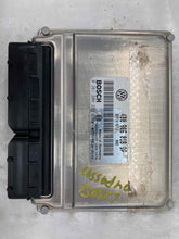 Load image into Gallery viewer, ECU ECM COMPUTER VW Passat 2004 04 2005 05 1.8 - NW62814