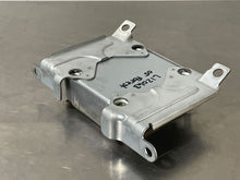 Load image into Gallery viewer, AIR BAG COMPUTER Subaru Forester 2004 04 2005 05 - NW37673