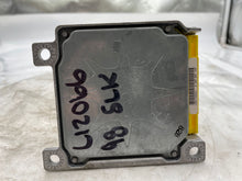 Load image into Gallery viewer, AIR BAG COMPUTER MERCEDES SLK230 CLK320 1997 - 2004 - NW36614