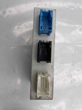 Load image into Gallery viewer, PARK ASSIST CONTROL MODULE COMPUTER Range Rover 03 04 05 - NW37131