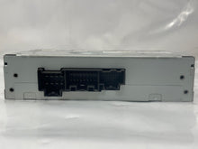 Load image into Gallery viewer, Radio Pontiac Torrent 2008 - NW135453