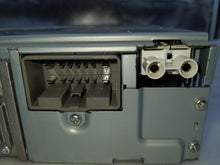 Load image into Gallery viewer, Radio Volvo C30 C70 S40 V50 2009 09 2010 10 2011 11 2012 12 2013 13 Am Fm CD - NW140306