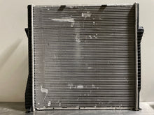 Load image into Gallery viewer, RADIATOR BMW X5 2000 00 2001 01 02 03 04 05 06 Auto - NW132063