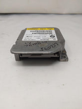 Load image into Gallery viewer, AIR BAG COMPUTER X5 M3 320i 2001 01 02 03 04 05 06 - NW30723