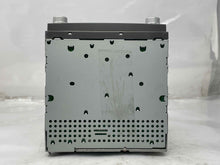 Load image into Gallery viewer, Radio Saab 9-2X 2005 05 2006 06 AM FM 6 cd unit - NW139643