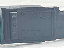 Load image into Gallery viewer, Mass Air Flow Sensor Meter MAF A4 TT Beetle Golf Golf Cabriolet 00-07 - NW4699