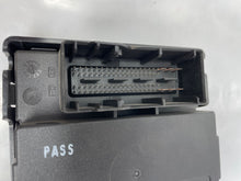 Load image into Gallery viewer, BODY CONTROL MODULE Saab 9-3 2007 07 2008 08 2009 09 10 - NW37263