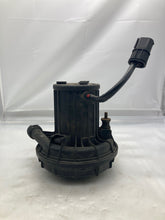 Load image into Gallery viewer, AIR INJECTION PUMP SMOG BMW 745i 2002 02 2003 03 2004 04 2005 05 - NW8069