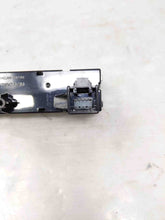 Load image into Gallery viewer, Info scree Subaru Impreza 2008 08 2009 09 2010 10 - NW105888