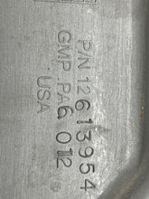 Load image into Gallery viewer, Plastic Engine Cover Pontiac Solstice 2008 - NW67740