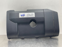 Load image into Gallery viewer, Plastic Engine Cover VOLVO XC90 2008 - NW67901