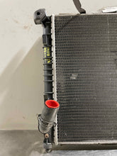 Load image into Gallery viewer, RADIATOR Mini Cooper 2002 02 2003 03 2004 04 2005 05 06 07 08 - NW132006