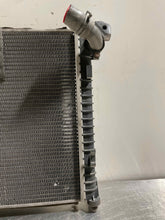 Load image into Gallery viewer, RADIATOR Mini Cooper 2002 02 2003 03 2004 04 2005 05 06 07 08 - NW132006