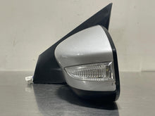 Load image into Gallery viewer, Side View Door Mirror Nissan Sentra 2015 - NW52520