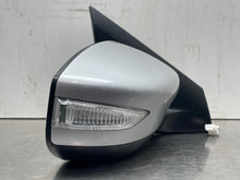 Load image into Gallery viewer, SIDE VIEW DOOR MIRROR Nissan Sentra 2015 15 Right - NW52521