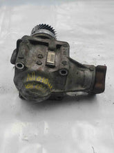 Load image into Gallery viewer, TRANSFER CASE Honda CR-V 2005 05 2006 06 - NW176865