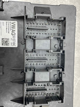 Load image into Gallery viewer, BODY CONTROL MODULE BCM COMPUTER Volkswagen Jetta 11 12 13 - NW494767