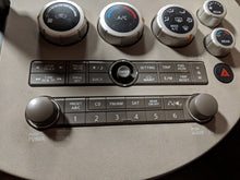 Load image into Gallery viewer, Radio Quest 2004 04 2005 05 2006 06 Am fm Cd changer - NW137315