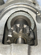 Load image into Gallery viewer, STARTER NISSAN MAXIMA ALTIMA QUEST 02 03 04 05 06 AUTO - NW170484