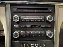 Load image into Gallery viewer, Radio Lincoln MKS 2011 - NW135230