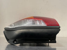 Load image into Gallery viewer, TAIL LIGHT LAMP ASSEMBLY Hyundai Santa Fe 01 02 03 04 Right - NW181053