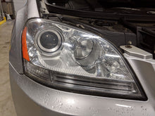 Load image into Gallery viewer, HEADLIGHT LAMP ASSEMBLY ML320 ML350 ML500 ML550 ML63 06-08 Right - NW103298