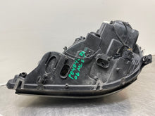 Load image into Gallery viewer, HEADLIGHT LAMP ASSEMBLY ML320 ML350 ML500 ML550 ML63 06-08 Right - NW103298