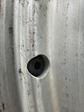 Load image into Gallery viewer, Wheel Land Rover Range Rover 1999 99 2000 00 2001 01 2002 02 03 04 18x8 10 Spoke - NW200847