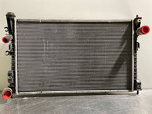 Load image into Gallery viewer, RADIATOR Ford Edge Taurus Taurus X Lincoln MKS MKX 2007-2015 - NW131773
