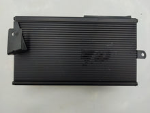 Load image into Gallery viewer, AMPLIFIER Saab 9-5 2009 09 2010 10 - NW139610