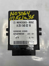 Load image into Gallery viewer, SUSPENSION CONTROL MODULE COMPUTER R320 R350 R500 R63 08-12 - NW36457