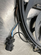 Load image into Gallery viewer, COOLING FAN W MOTOR BMW 525i 850i M5 1988 88 - 97 - NW63785
