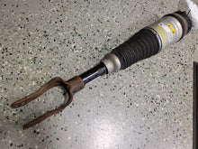 Load image into Gallery viewer, FRONT STRUT SHOCK Jeep Grand Cherokee 11 12 13 14 15 Right - NW171611