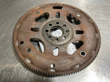 Load image into Gallery viewer, Flywheel TOWN & COUNTRY 2010 - NW78502