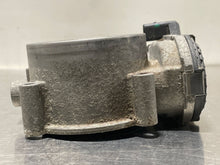 Load image into Gallery viewer, THROTTLE BODY Audi A6 RS4 A8 A6 01 02 03 04 05 06 - 09 - NW177733