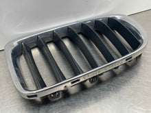 Load image into Gallery viewer, GRILLE BMW X1 2013 13 2014 14 2015 15 Right - NW98274