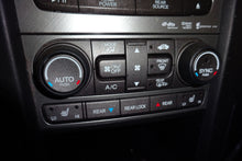 Load image into Gallery viewer, FRONT TEMPERATURE CONTROLS Honda Pilot 12 13 14 15 - NW100499