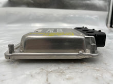Load image into Gallery viewer, ECU ECM COMPUTER BMW 760li 03 04 05 06 07 08 - NW59557