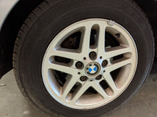 Load image into Gallery viewer, WHEEL Bmw 320i 323i 328i 99 - 05 15" Alloy 10 Spoke - NW197662