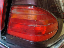 Load image into Gallery viewer, OUTER TAIL LIGHT LAMP E300d E320 E320T Wagon E420 E430 E55 96-99 Right - NW181736