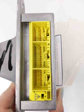 Load image into Gallery viewer, BODY CONTROL MODULE COMPUTER Subaru Legacy 2005 05 - NW37859
