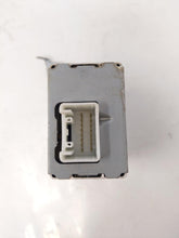 Load image into Gallery viewer, CRUISE CONTROL COMPUTER RAV4 RAV 4 2001 01 02 03 4x4 - NW38455