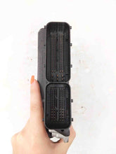 Load image into Gallery viewer, ECU ECM COMPUTER Audi A4 A5 2012 12 - NW58743