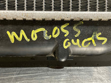 Load image into Gallery viewer, Radiator Cadillac CTS 2004 - NW131571