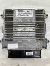 Load image into Gallery viewer, ECU ECM COMPUTER Santa Fe 2013 13 2014 14 2015 15 2016 16 - NW60138